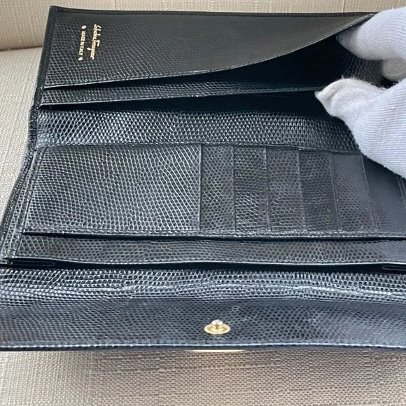 Salvatore Ferragamo Women Long Wallet Crocodile Leather Trifold Kisslock Italy - Picture 10 of 12